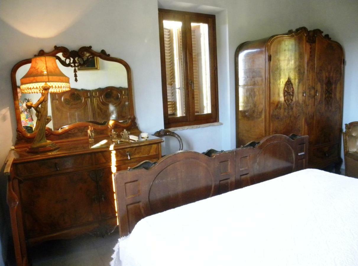 Appartamenti Verde Collina Umbra Bevagna Bagian luar foto
